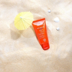 Svr Secure Blur Spf 50 Faktör Güneş Kremi 50 ml - 3